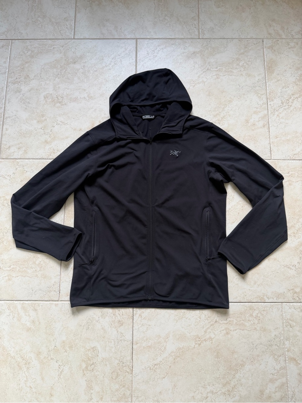 ARCTERYX Men’s Kyanite Lightweight Hoodie Hoody Jacket Zip Up Black - Picture 2 of 5